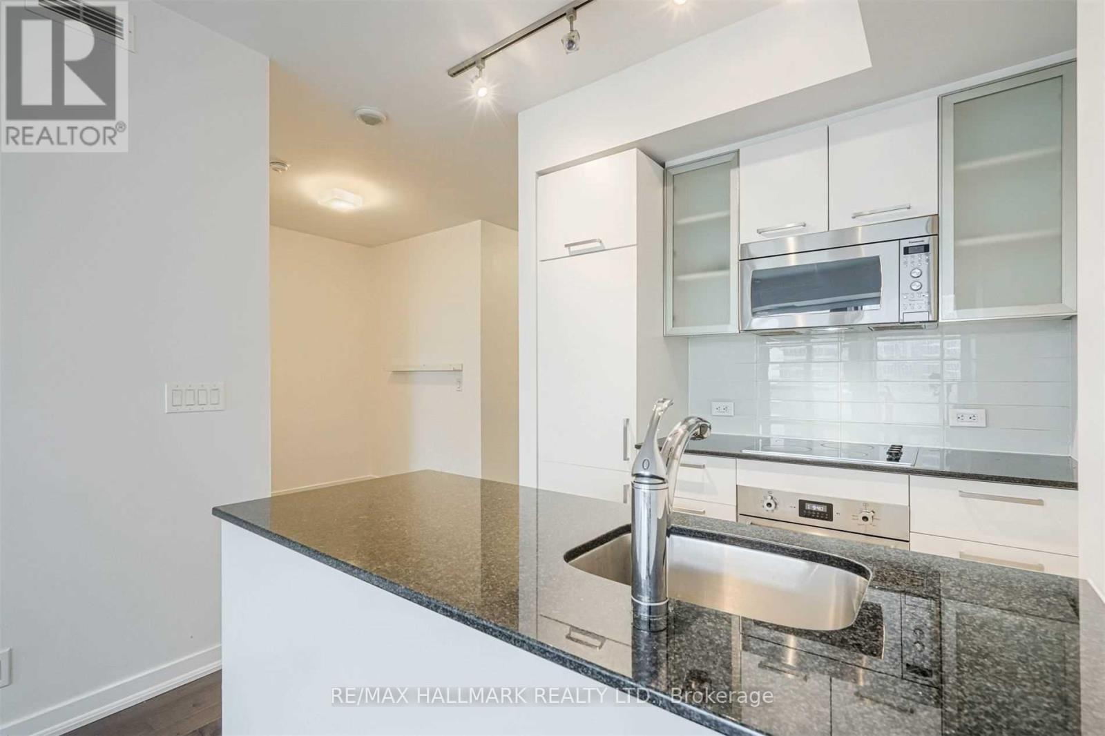 2303 - 12 YORK STREET, Toronto (Waterfront Communities), Ontario, M5J0A9 — Photo 23