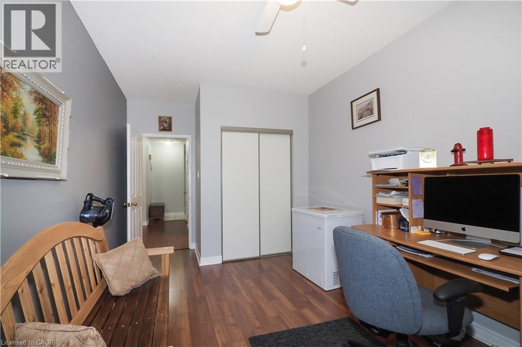 255 KEATS Way Unit# 208, Waterloo, Ontario, N2L6N6 — Photo 23