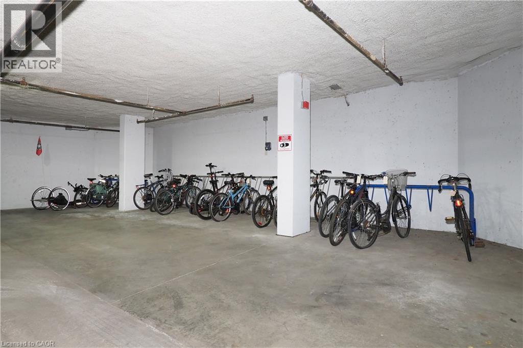 255 KEATS Way Unit# 208, Waterloo, Ontario, N2L6N6 — Photo 34