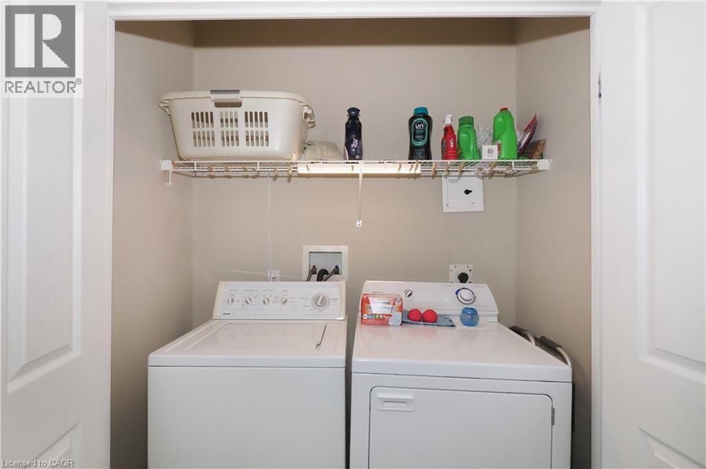 255 KEATS Way Unit# 208, Waterloo, Ontario, N2L6N6 — Photo 6