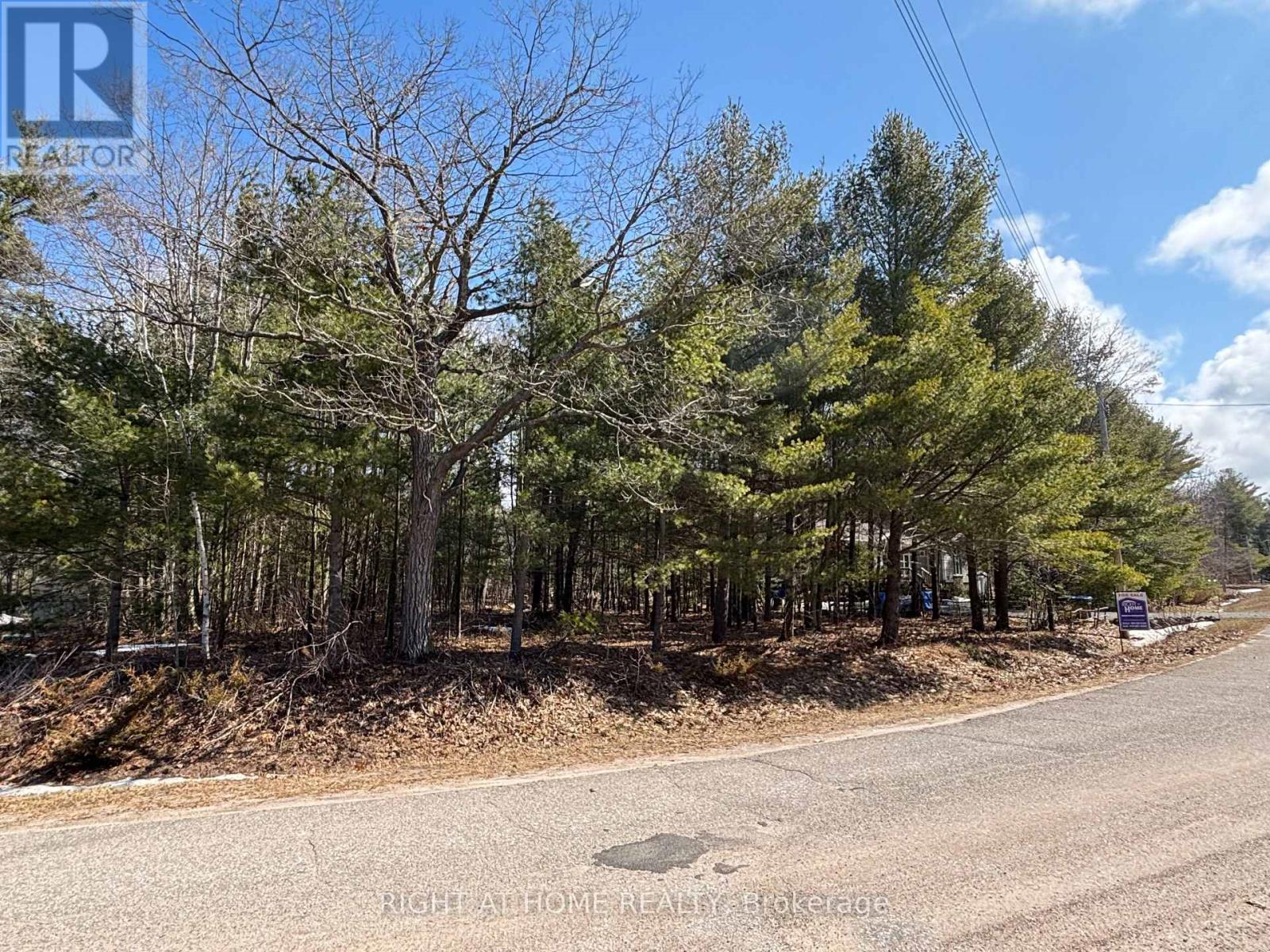 137 NICOLE BOULEVARD, Tiny, Ontario, L0L2T0 — Photo 6