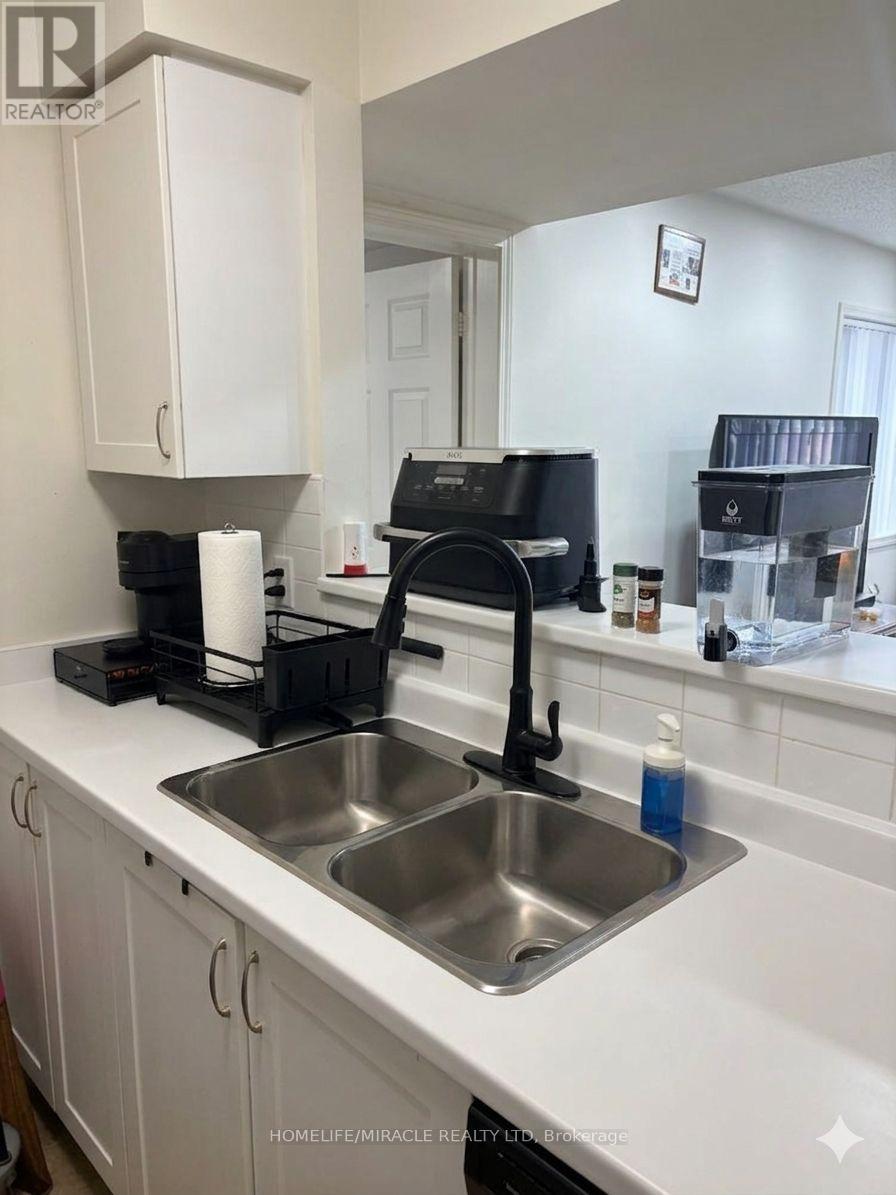 121 - 250 SUNNY MEADOW BOULEVARD, Brampton (Sandringham-Wellington), Ontario, L6R3Y7 — Photo 9