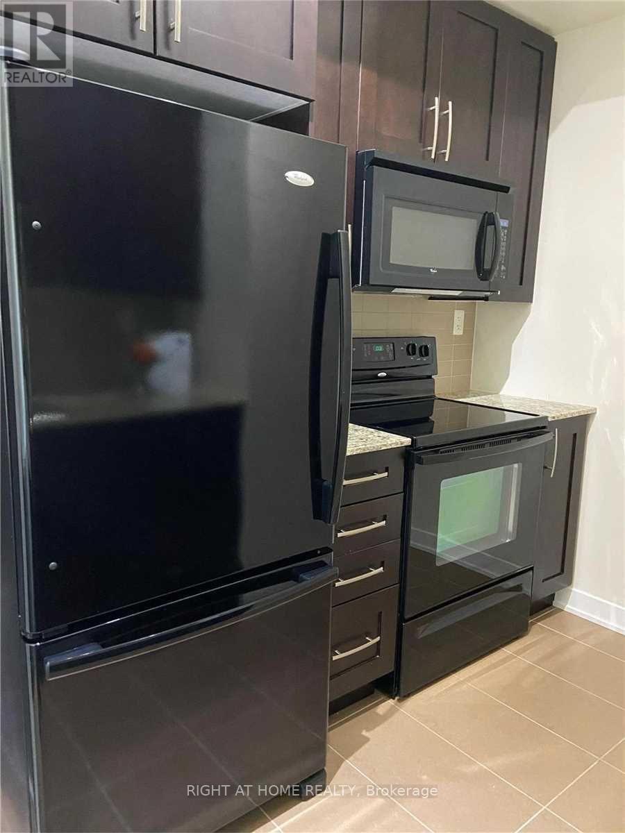 208 - 4065 BRICKSTONE MEWS, Mississauga (City Centre), Ontario, L5B0G3 — Photo 3