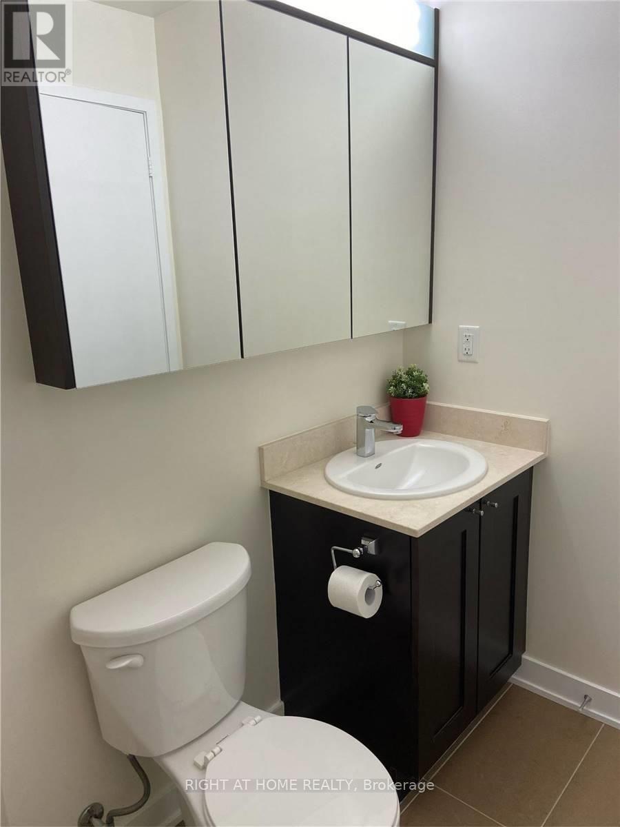 208 - 4065 BRICKSTONE MEWS, Mississauga (City Centre), Ontario, L5B0G3 — Photo 7