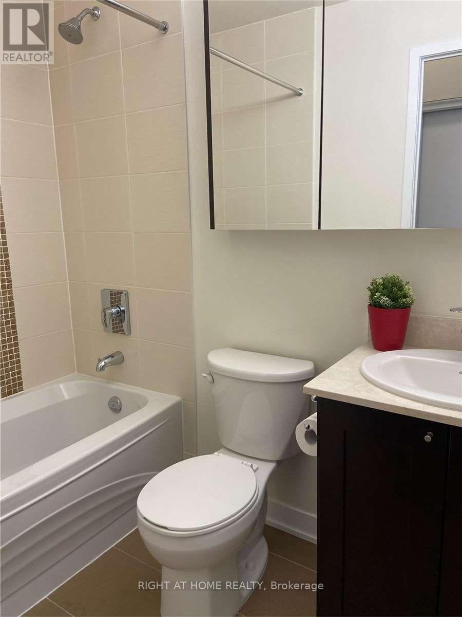 208 - 4065 BRICKSTONE MEWS, Mississauga (City Centre), Ontario, L5B0G3 — Photo 8