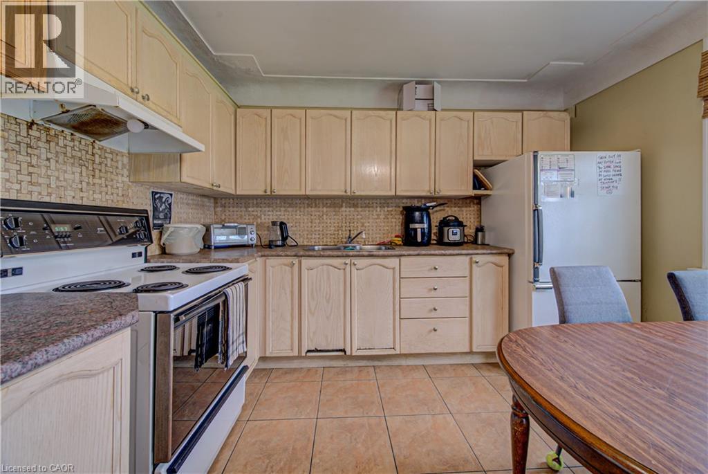 18 NORFOLK Street N, Hamilton, Ontario, L8S3K1 — Photo 13