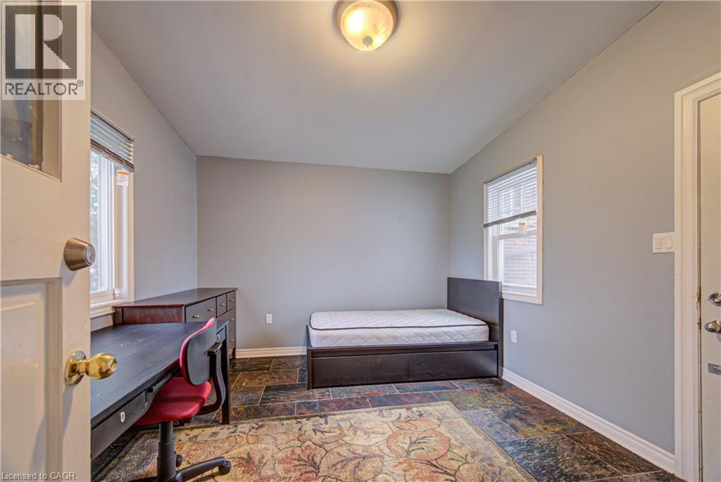 18 NORFOLK Street N, Hamilton, Ontario, L8S3K1 — Photo 23