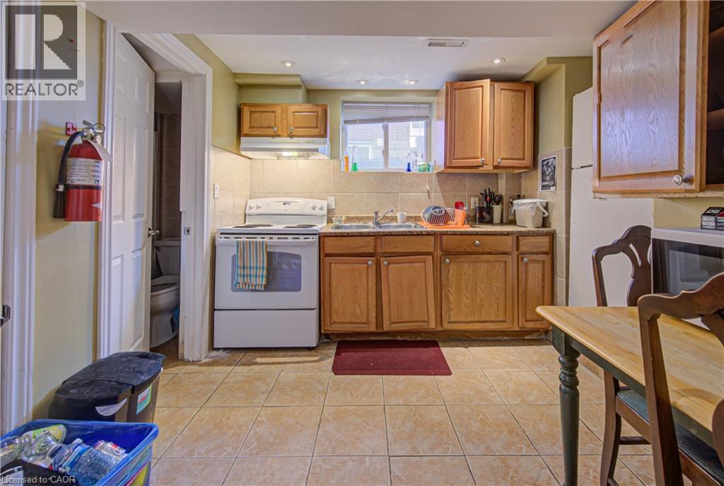 18 NORFOLK Street N, Hamilton, Ontario, L8S3K1 — Photo 29