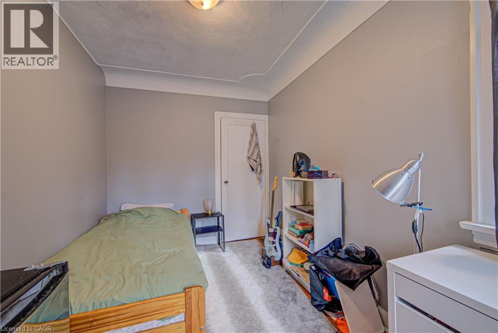 18 NORFOLK Street N, Hamilton, Ontario, L8S3K1 — Photo 5