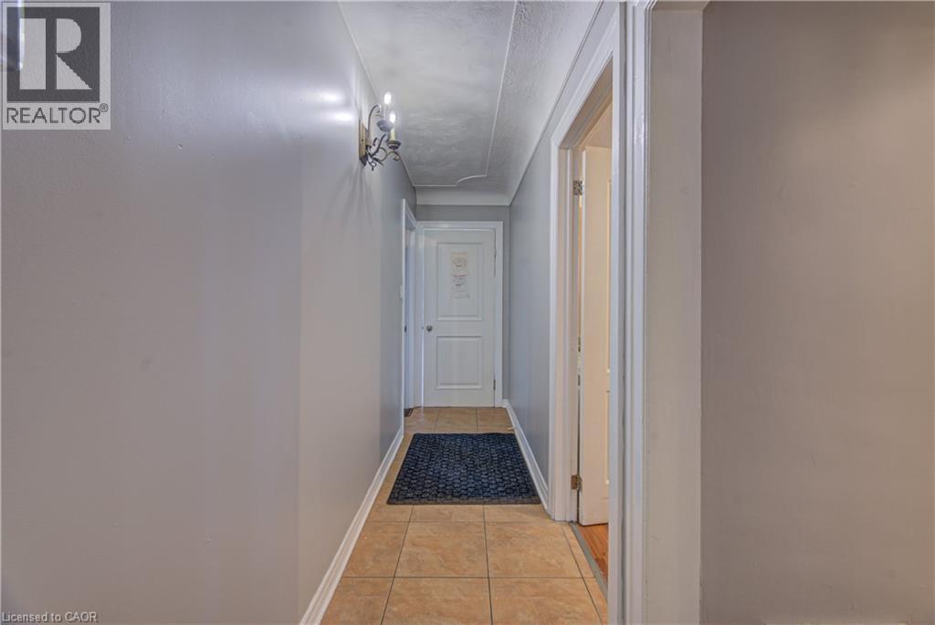18 NORFOLK Street N, Hamilton, Ontario, L8S3K1 — Photo 7