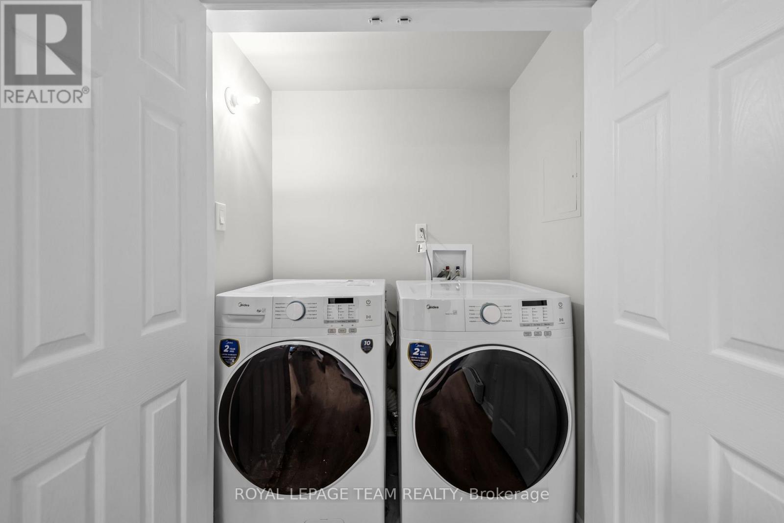 B - 1420 HAYES STREET, Ottawa, Ontario, K1E3M6 — Photo 10