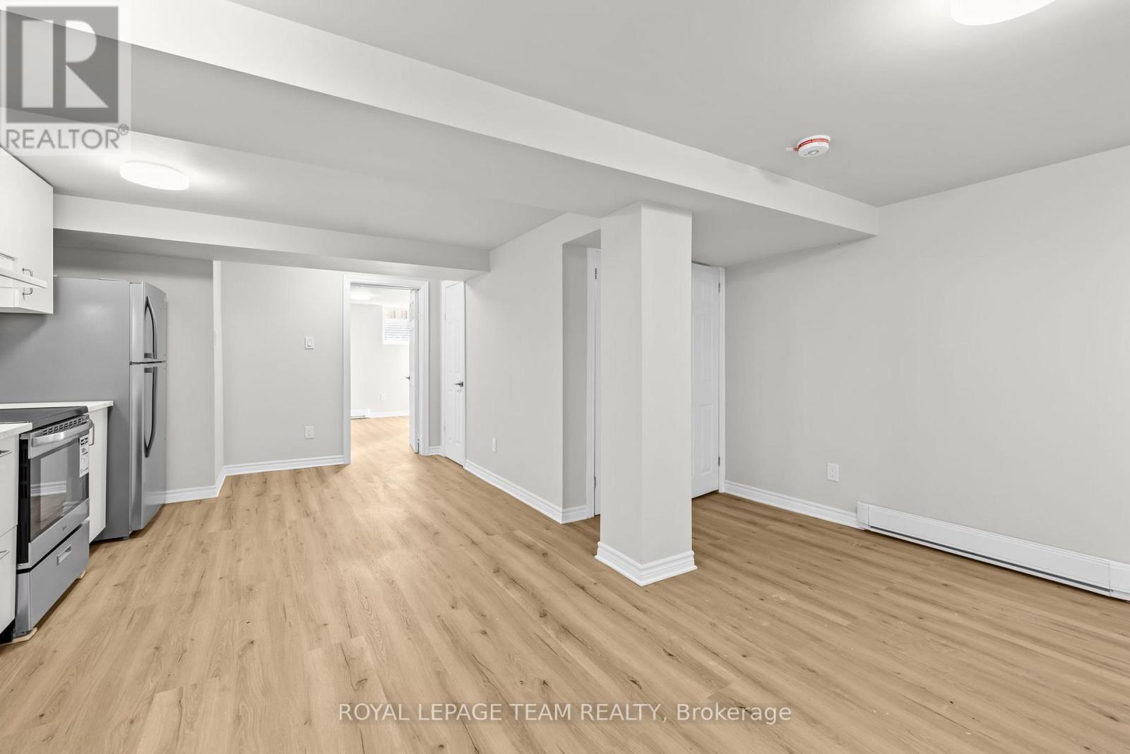 B - 1420 HAYES STREET, Ottawa, Ontario, K1E3M6 — Photo 4