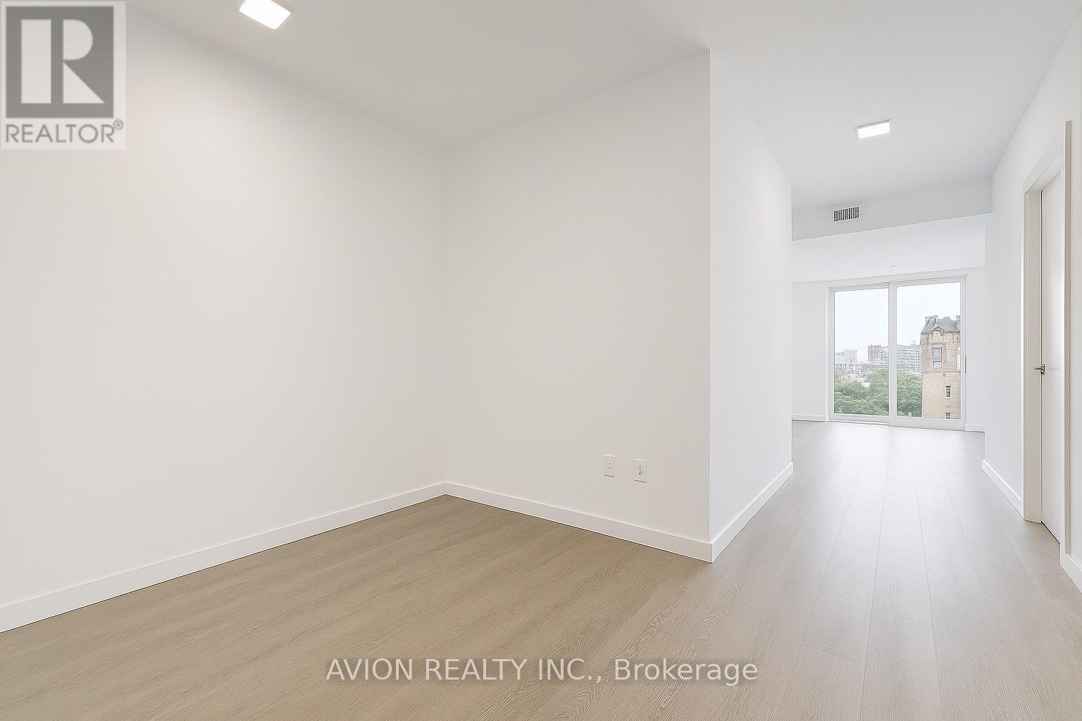 716 - 50 MCCAUL STREET, Toronto (Kensington-Chinatown), Ontario, M5T1V9 — Photo 4