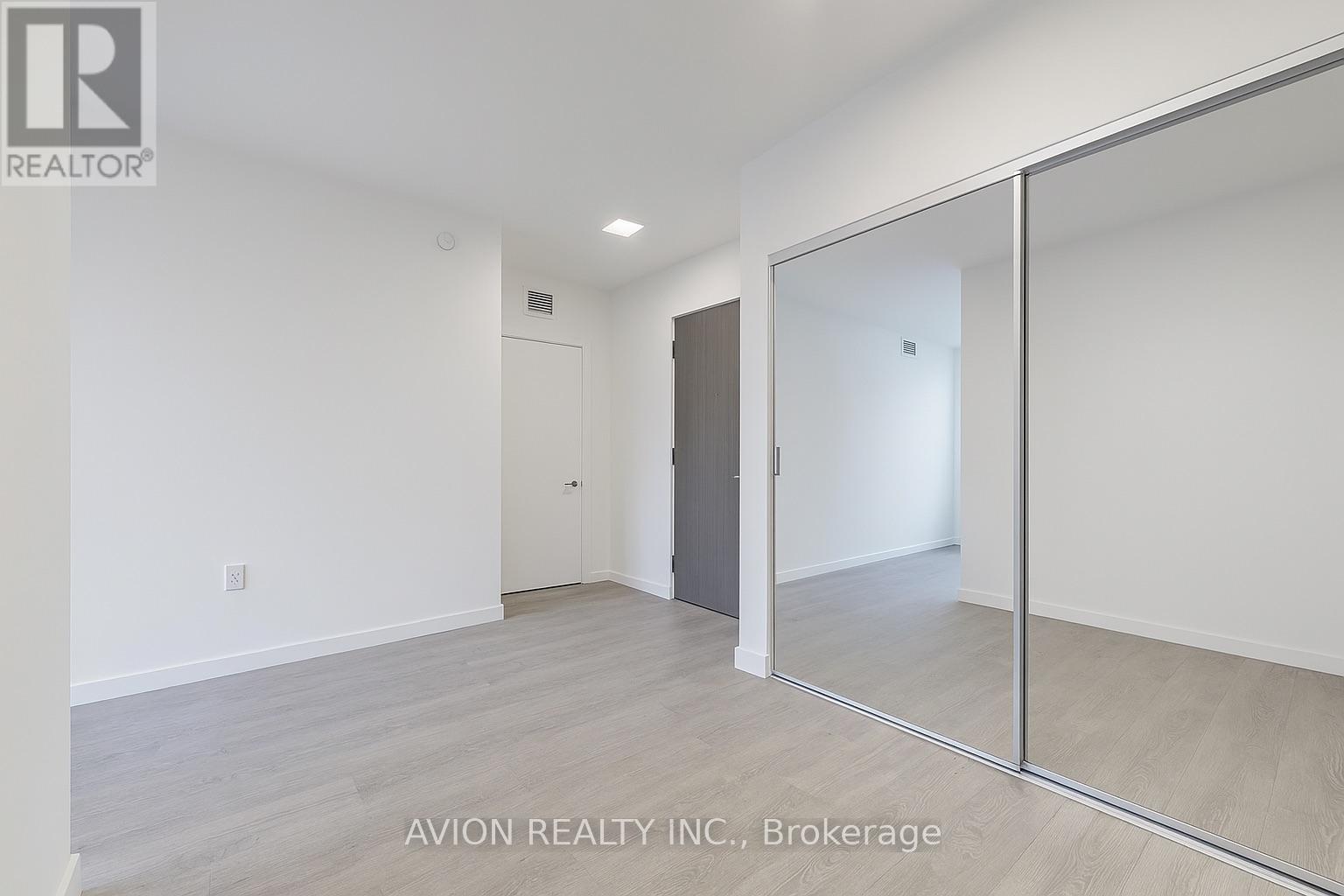 716 - 50 MCCAUL STREET, Toronto (Kensington-Chinatown), Ontario, M5T1V9 — Photo 6