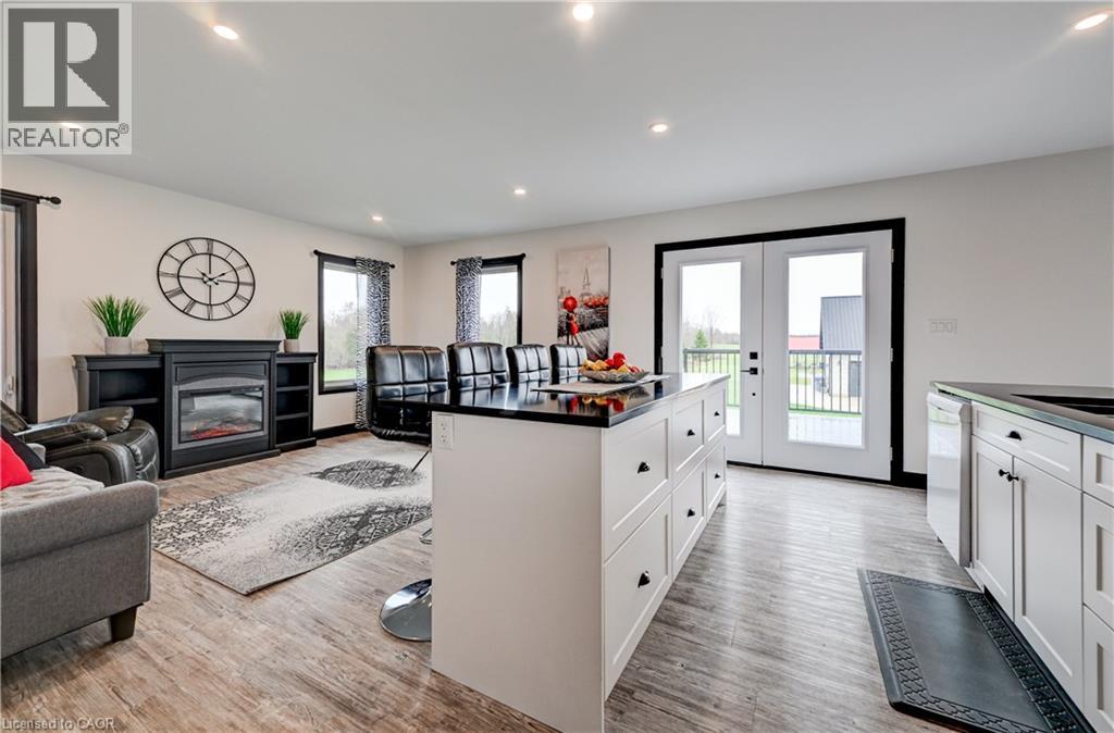 224242 SOUTHGATE RD 22, Southgate, Ontario, N0C1B0 — Photo 4