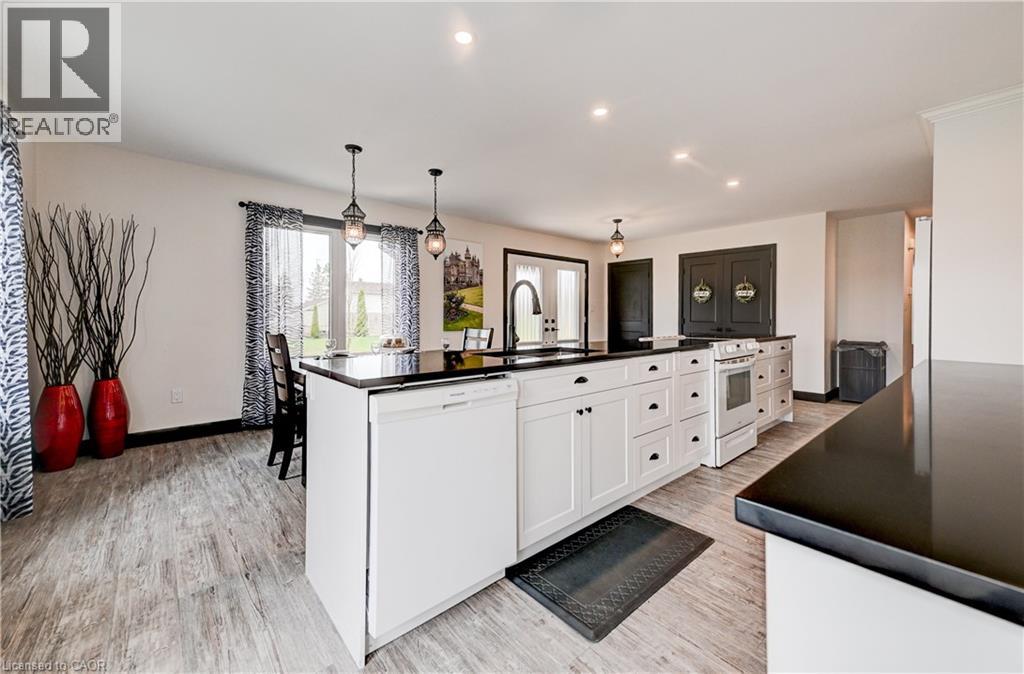 224242 SOUTHGATE RD 22, Southgate, Ontario, N0C1B0 — Photo 6