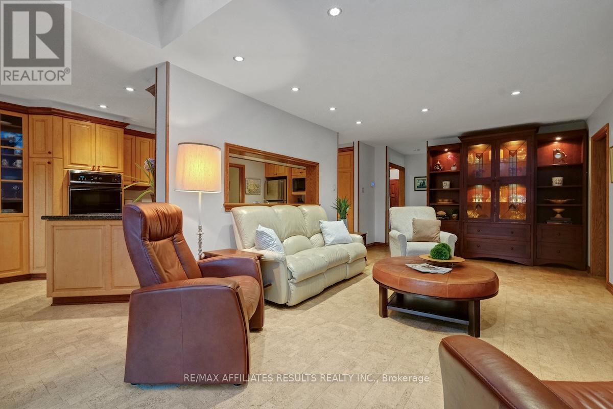 30 PENTLAND CRESCENT, Ottawa, Ontario, K2K1V5 — Photo 20