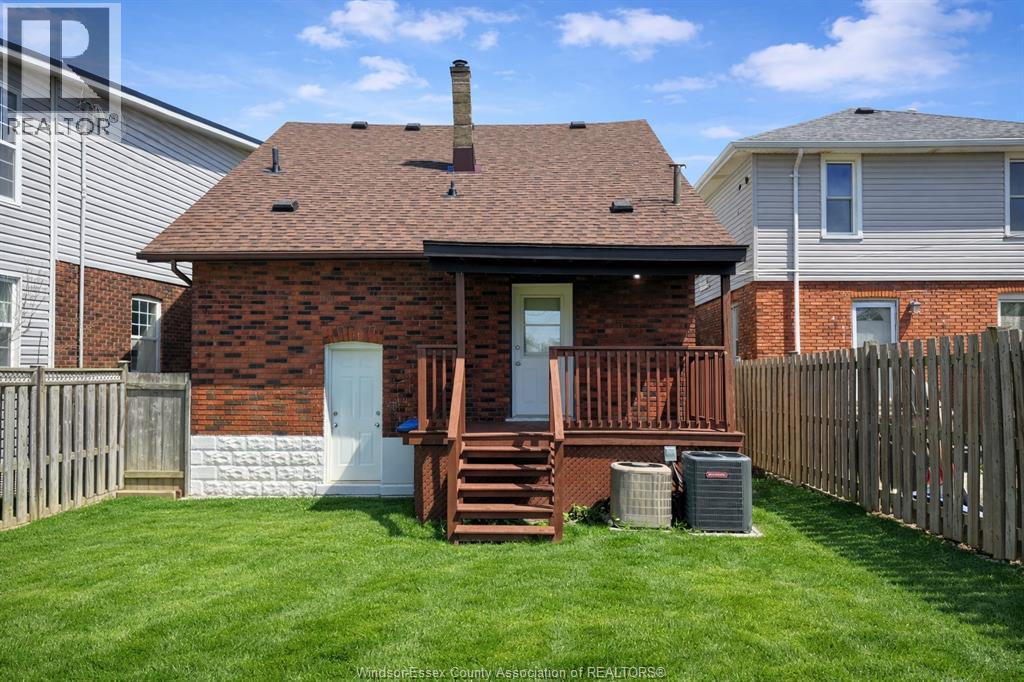 1351 MARENTETTE AVENUE Unit# UPPER, Windsor, Ontario, N8X4C9 — Photo 11