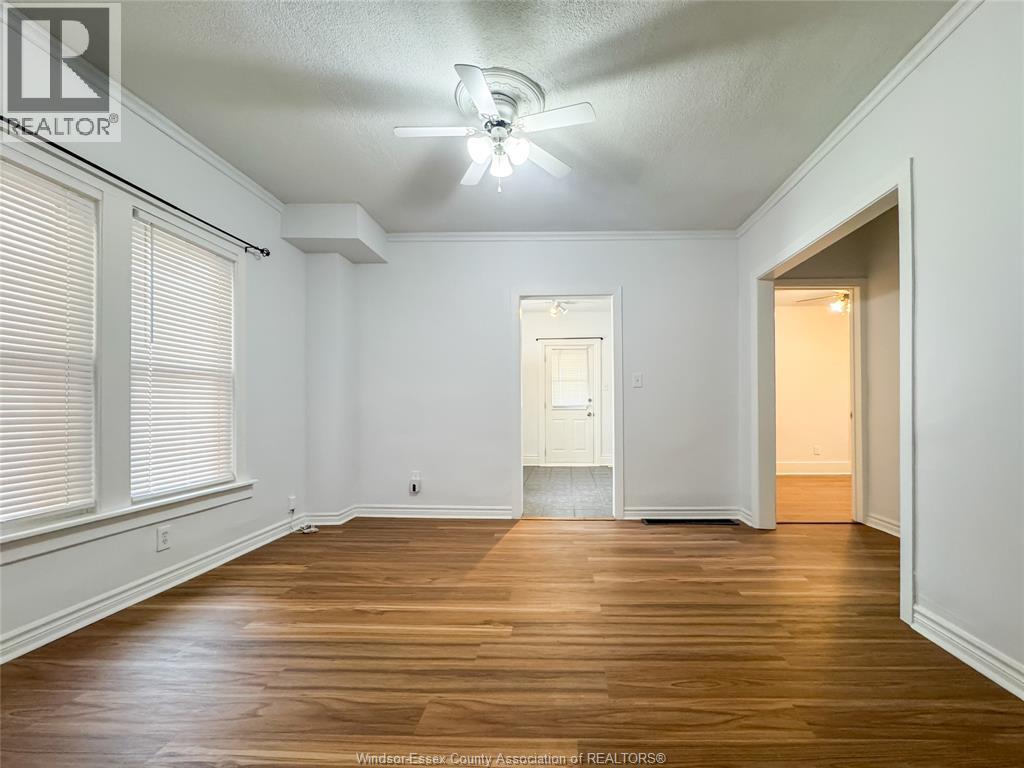 1351 MARENTETTE Unit# MAIN FLR, Windsor, Ontario, N8X4C9 — Photo 2