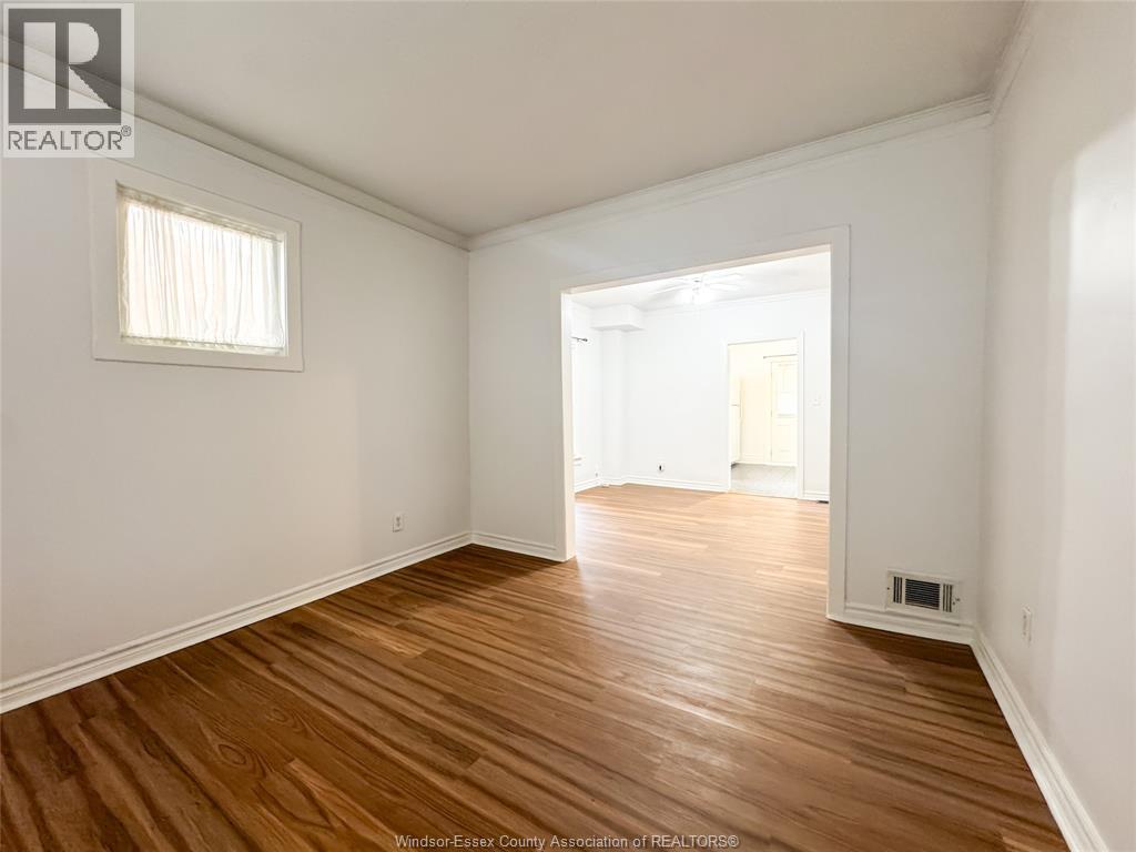 1351 MARENTETTE Unit# MAIN FLR, Windsor, Ontario, N8X4C9 — Photo 4