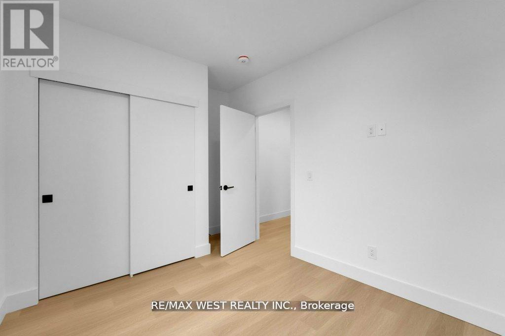 661 WINONA DRIVE, Toronto (Oakwood Village), Ontario, M6C3V6 — Photo 17