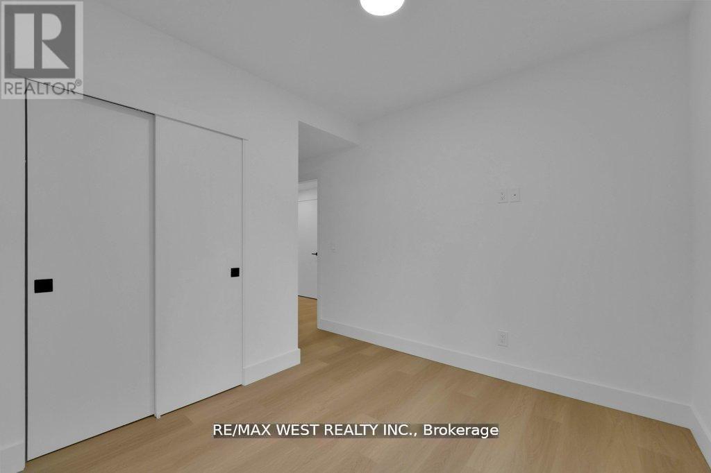 661 WINONA DRIVE, Toronto (Oakwood Village), Ontario, M6C3V6 — Photo 29