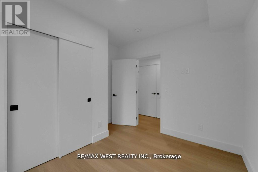 661 WINONA DRIVE, Toronto (Oakwood Village), Ontario, M6C3V6 — Photo 33