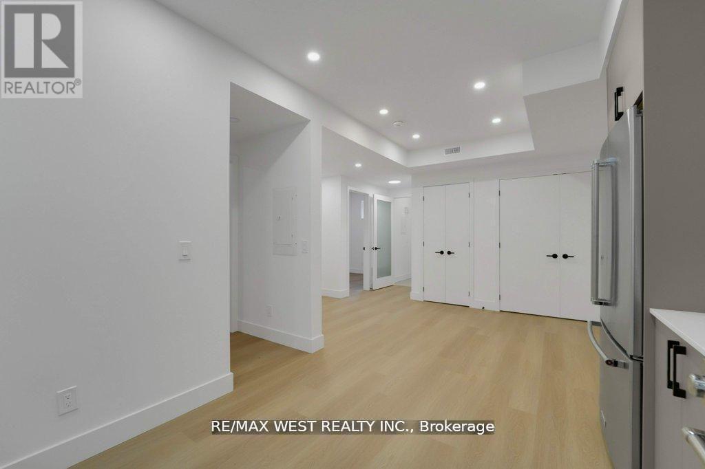 661 WINONA DRIVE, Toronto (Oakwood Village), Ontario, M6C3V6 — Photo 42