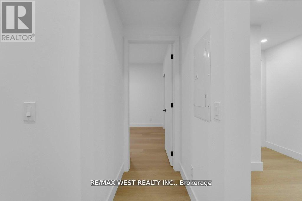 661 WINONA DRIVE, Toronto (Oakwood Village), Ontario, M6C3V6 — Photo 43