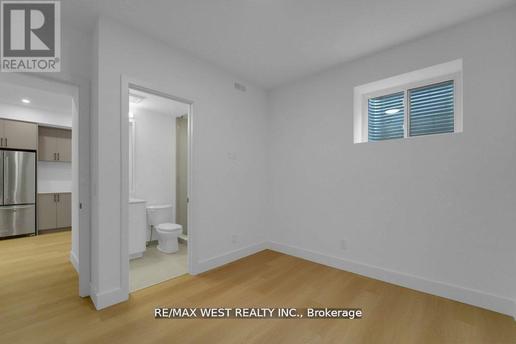 661 WINONA DRIVE, Toronto (Oakwood Village), Ontario, M6C3V6 — Photo 44