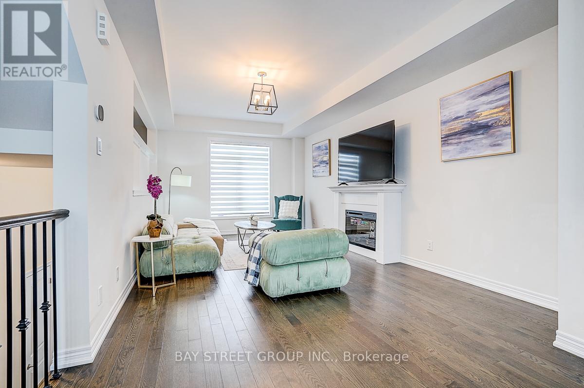 19 MORRISON CRESCENT, Whitby, Ontario, L1P1V4 — Photo 12