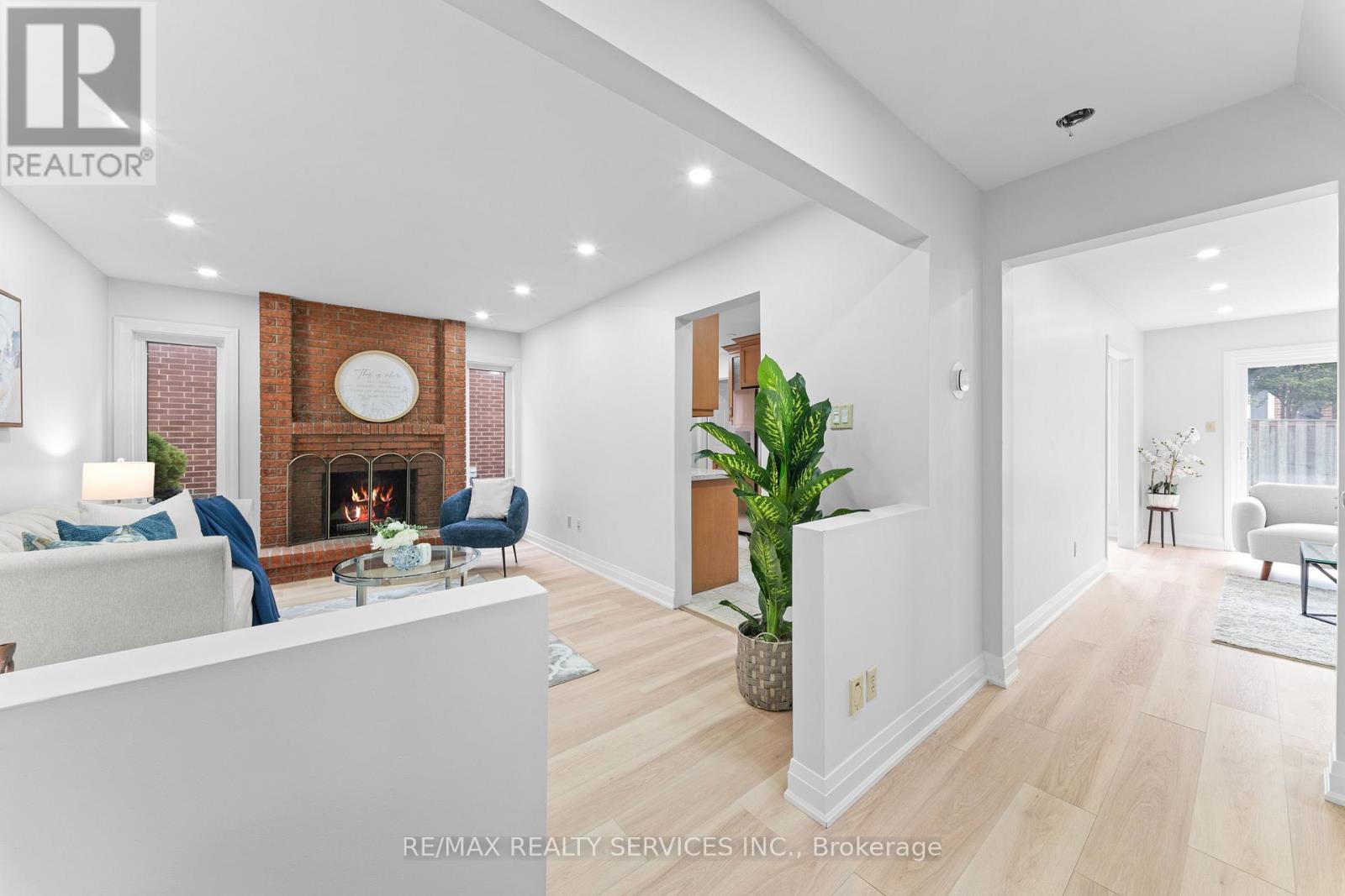 41 TANAGER SQUARE, Brampton (Heart Lake West), Ontario, L6Z1X1 — Photo 6