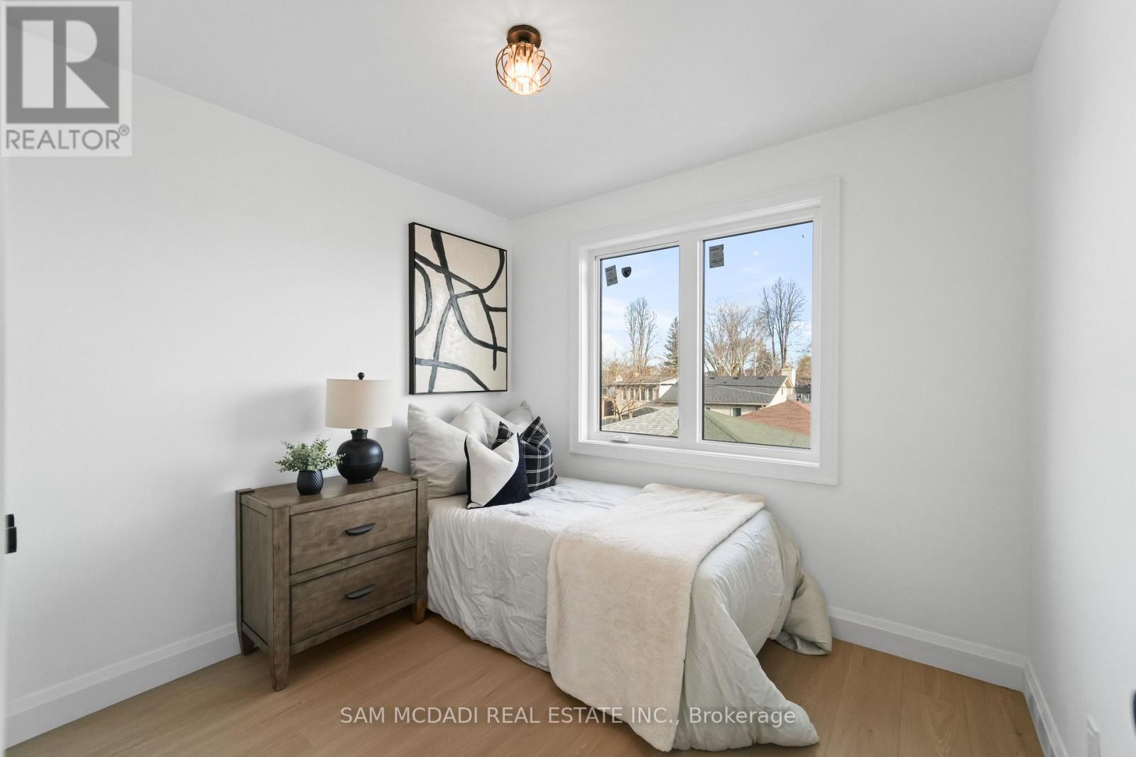 25 FALSTAFF AVENUE, Toronto (Maple Leaf), Ontario, M6L2C6 — Photo 19