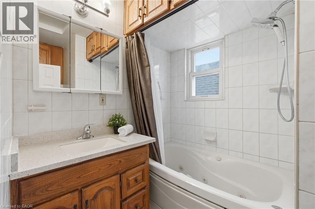 507 QUEENSDALE Avenue E, Hamilton, Ontario, L8V1K7 — Photo 30