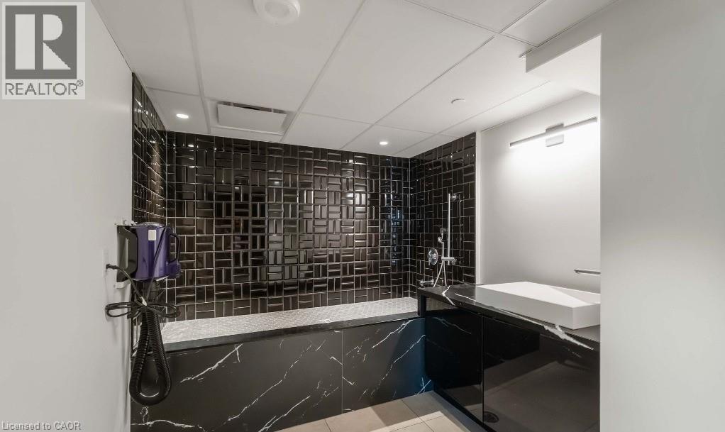 600 NORTH SERVICE Road Unit# 510, Stoney Creek, Ontario, L8E5A7 — Photo 13