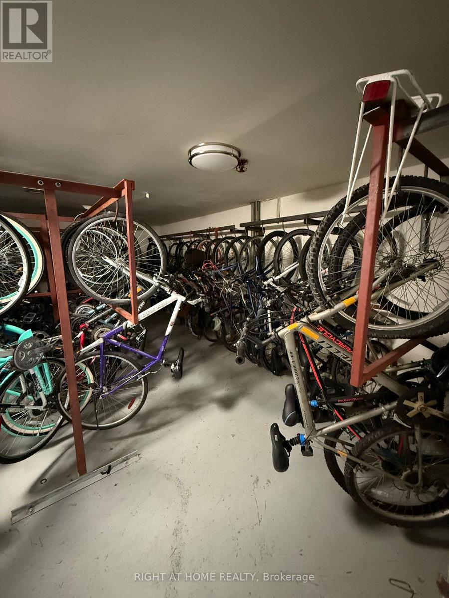 1115 - 1100 AMBLESIDE DRIVE, Ottawa, Ontario, K2B8G6 — Photo 5