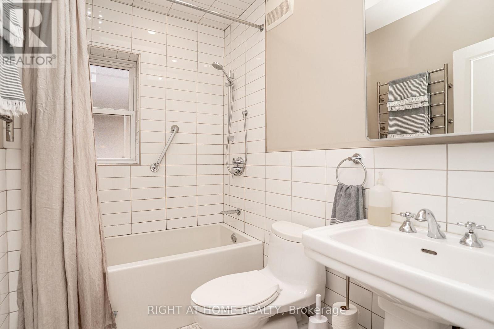 107 EVERDEN ROAD, Toronto (Humewood-Cedarvale), Ontario, M6C3K7 — Photo 18