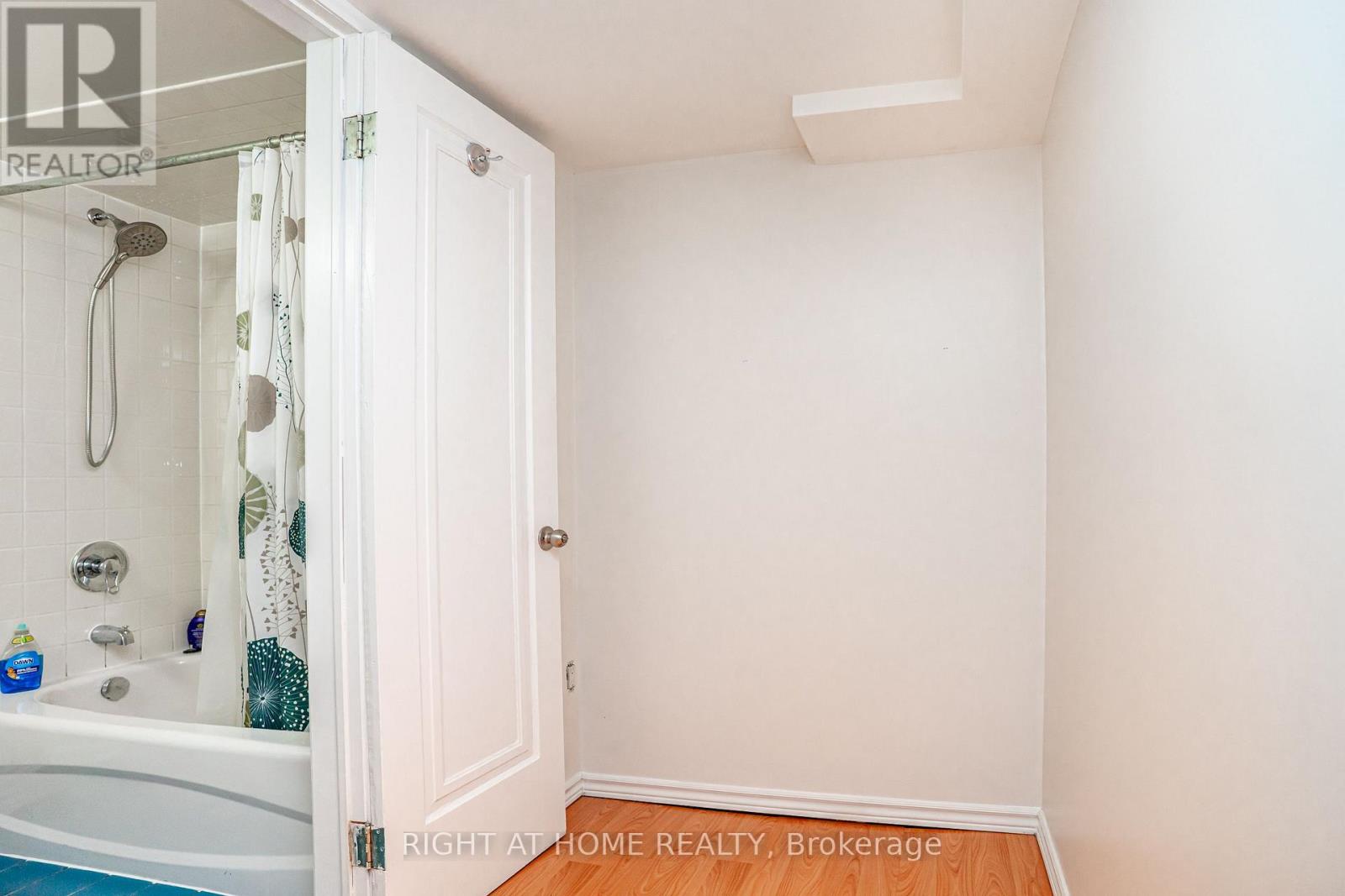 107 EVERDEN ROAD, Toronto (Humewood-Cedarvale), Ontario, M6C3K7 — Photo 35