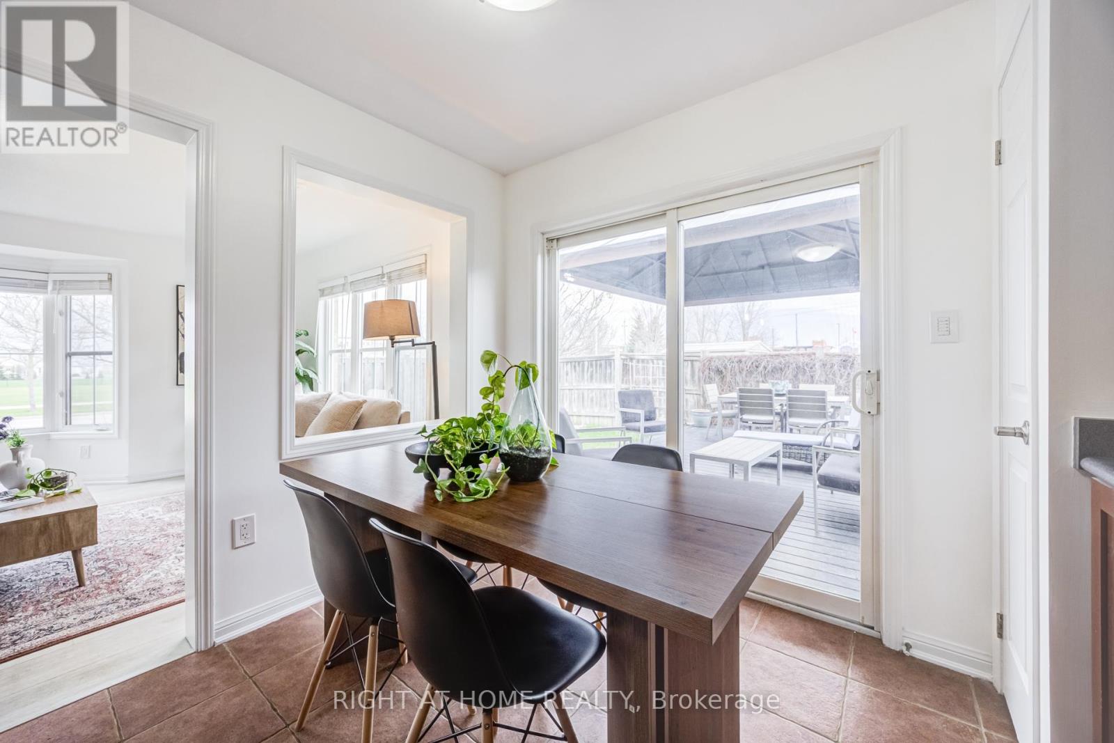 1 JAMESWAY CRESCENT, Whitchurch-Stouffville (Stouffville), Ontario, L4A0A3 — Photo 16