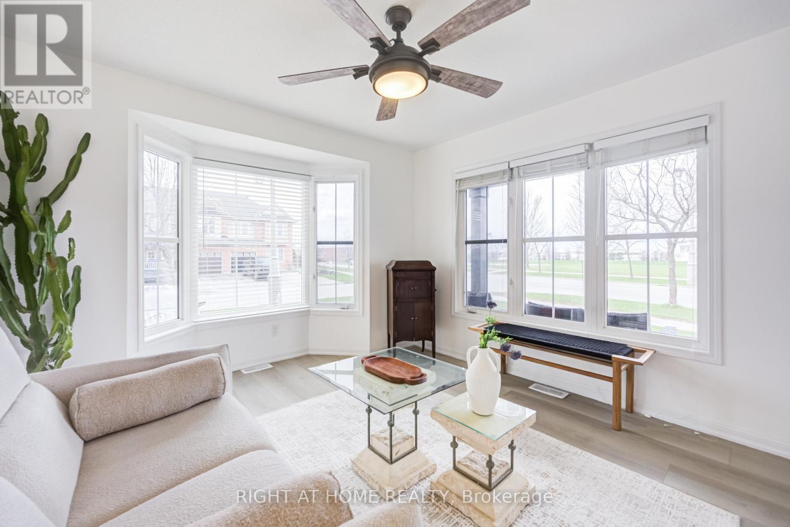 1 JAMESWAY CRESCENT, Whitchurch-Stouffville (Stouffville), Ontario, L4A0A3 — Photo 6