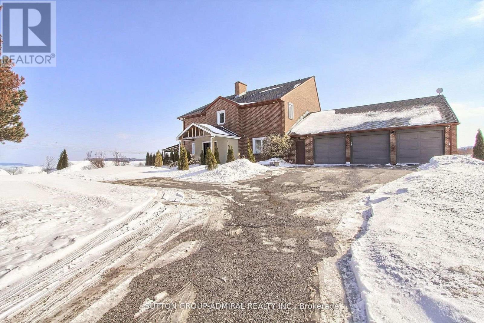 7205 19TH SIDE ROAD, King (Schomberg), Ontario, L0G1T0 — Photo 2