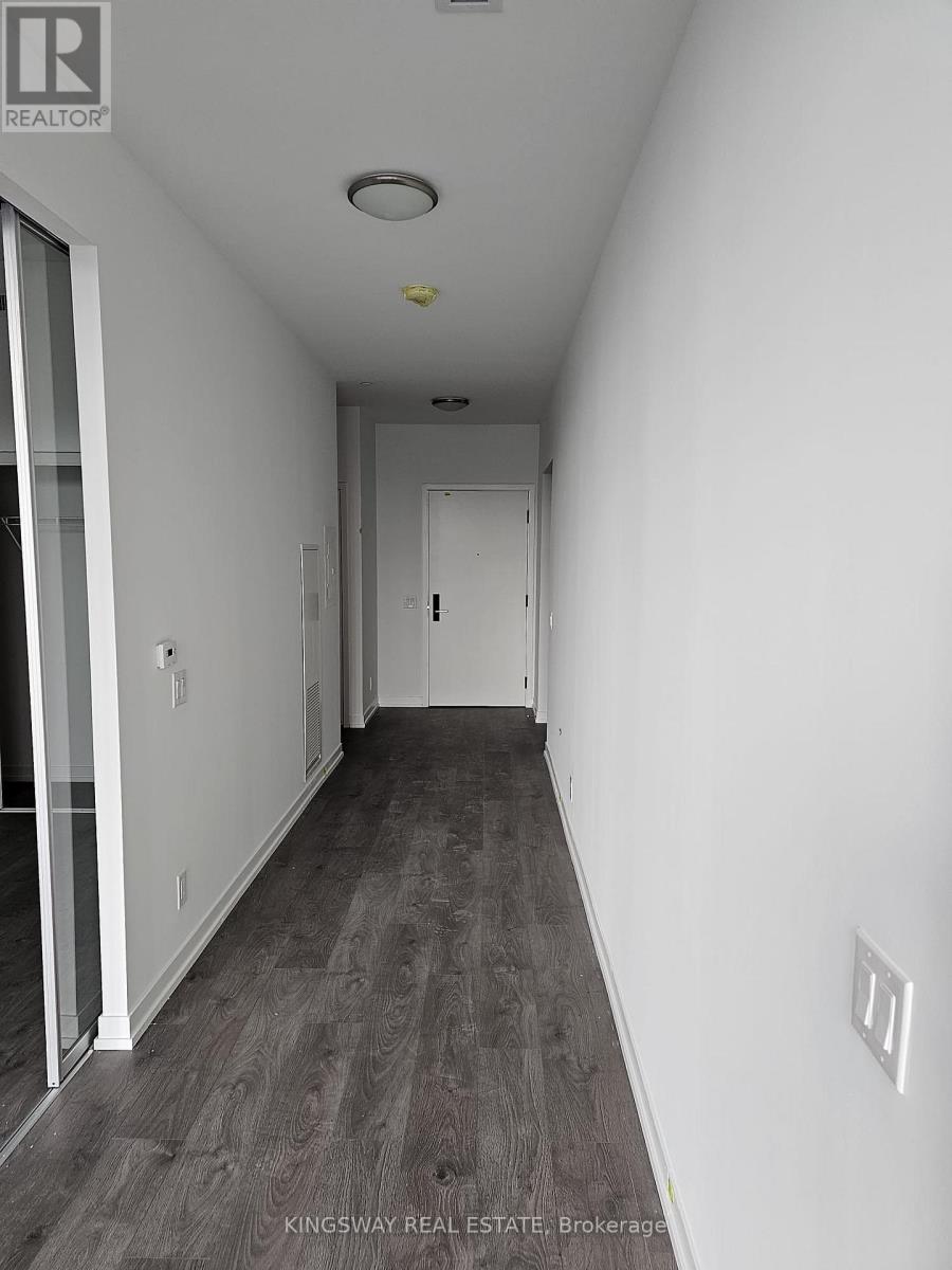 1123 - 270 DUFFERIN STREET, Toronto (South Parkdale), Ontario, M6K0H8 — Photo 3