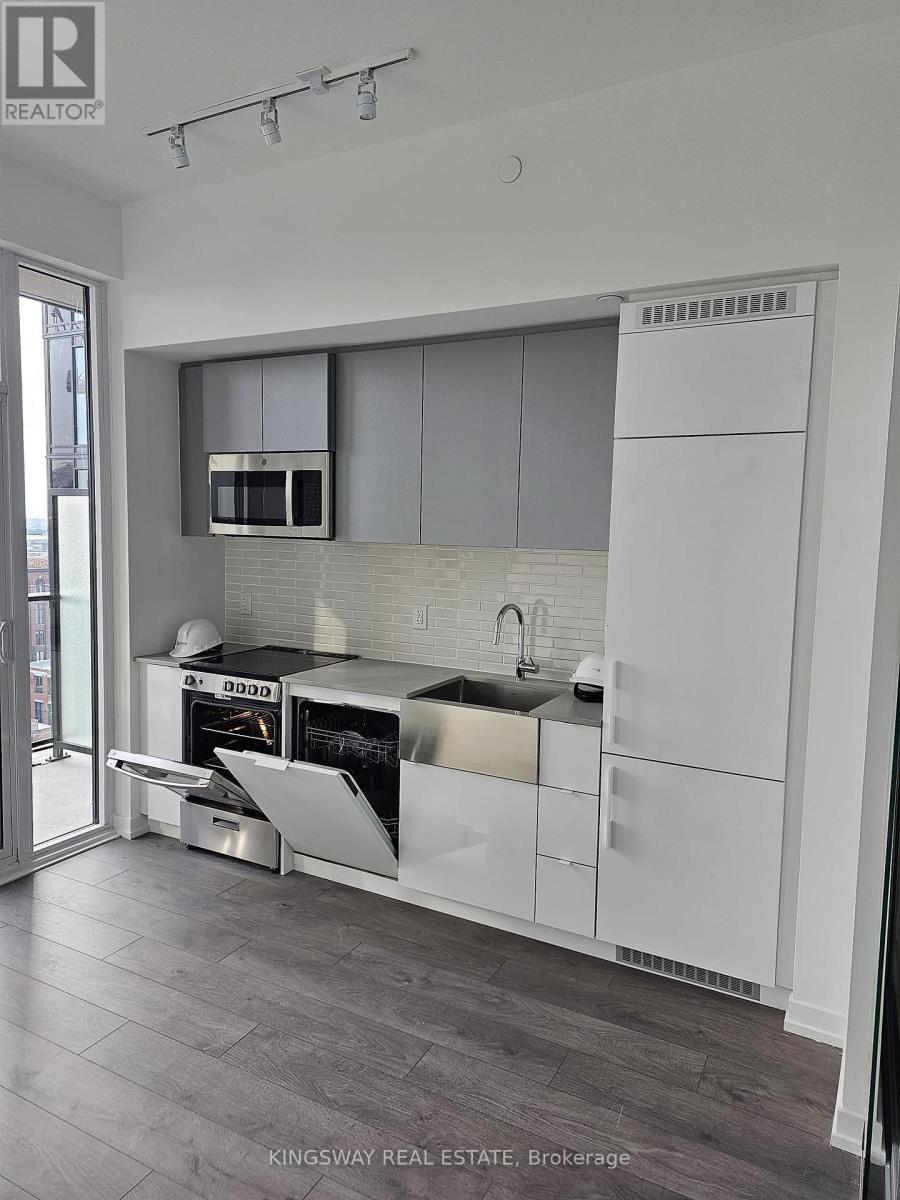 1123 - 270 DUFFERIN STREET, Toronto (South Parkdale), Ontario, M6K0H8 — Photo 4