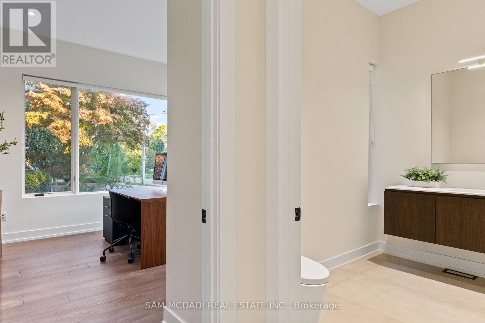 2075 SHAWANAGA TRAIL, Mississauga (Sheridan), Ontario, L5H3Z3 — Photo 4