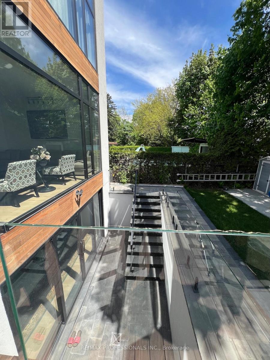 2206 UTLEY ROAD, Mississauga (Clarkson), Ontario, L5J1X1 — Photo 22