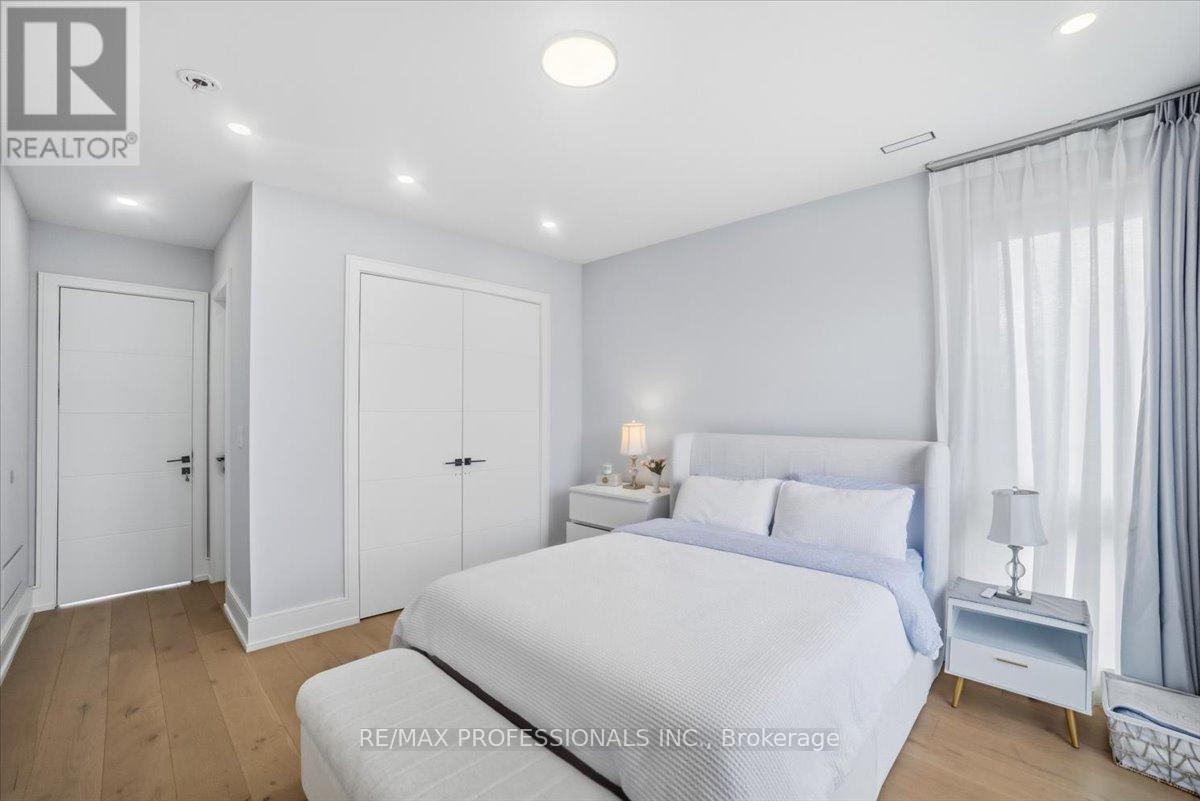 2206 UTLEY ROAD, Mississauga (Clarkson), Ontario, L5J1X1 — Photo 32