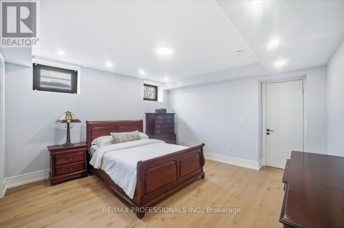 2206 UTLEY ROAD, Mississauga (Clarkson), Ontario, L5J1X1 — Photo 42