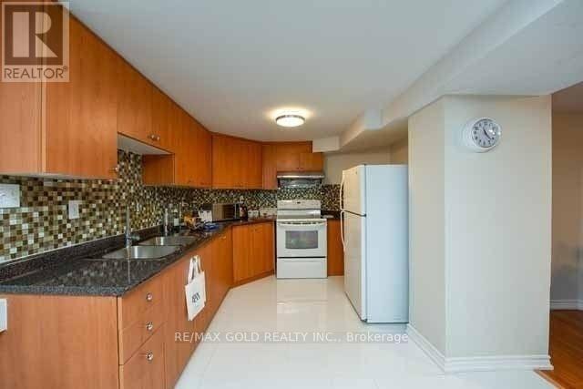 198 HARROWSMITH DRIVE, Mississauga (Hurontario), Ontario, L5R1R9 — Photo 16