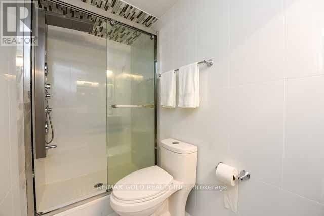 198 HARROWSMITH DRIVE, Mississauga (Hurontario), Ontario, L5R1R9 — Photo 8