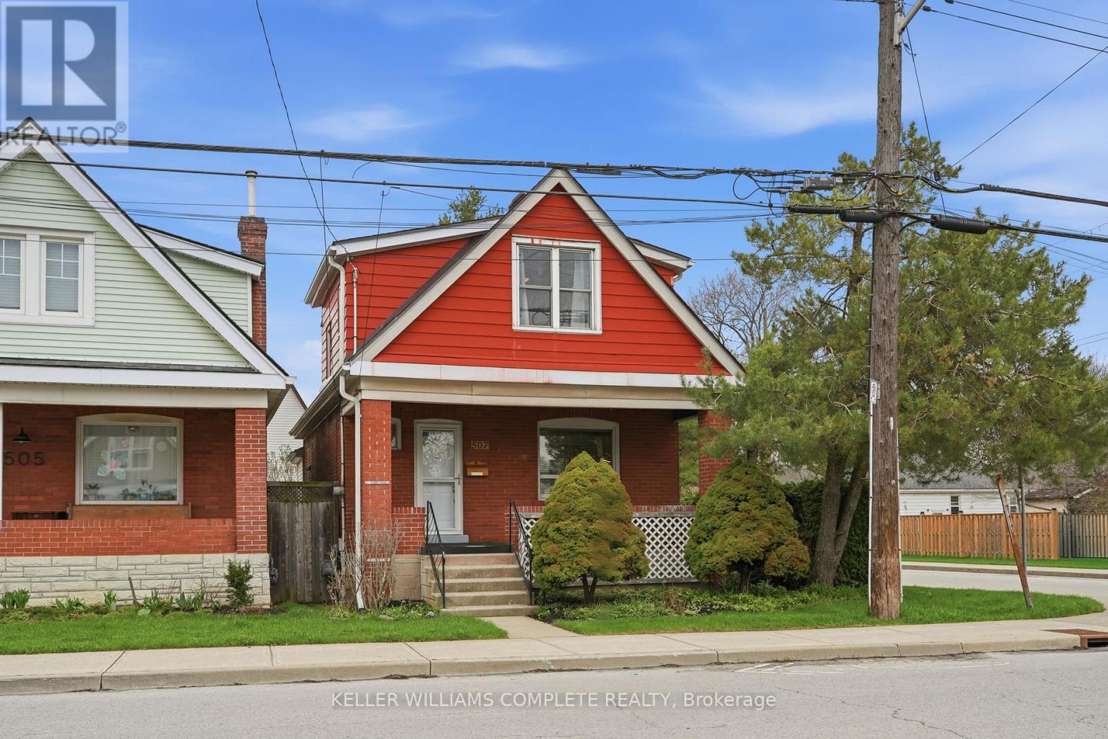 507 QUEENSDALE AVENUE E, Hamilton (Inch Park), Ontario, L8V1K7 — Photo 2
